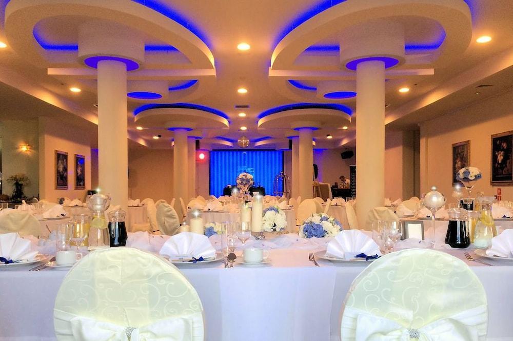 Hotel Business Faltom Gdynia Rahmel Exterior foto