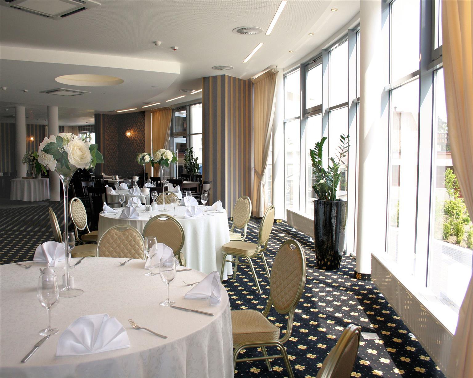 Hotel Business Faltom Gdynia Rahmel Exterior foto