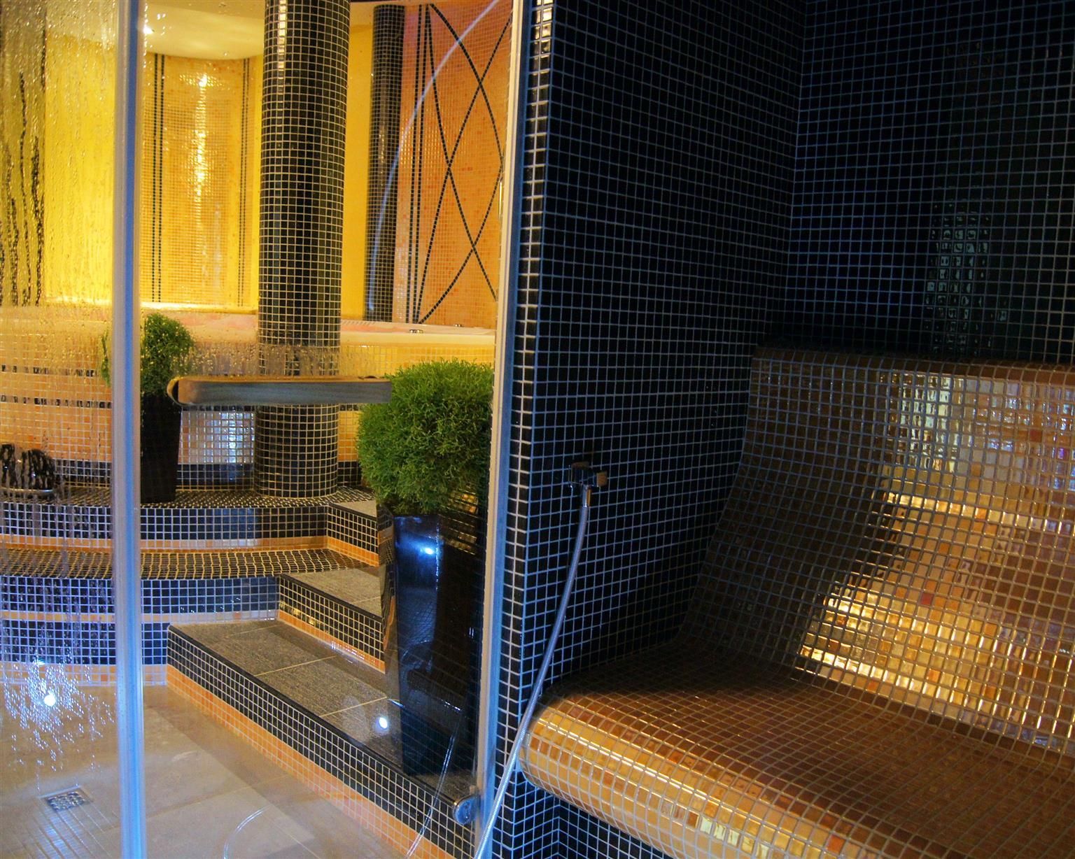 Hotel Business Faltom Gdynia Rahmel Exterior foto