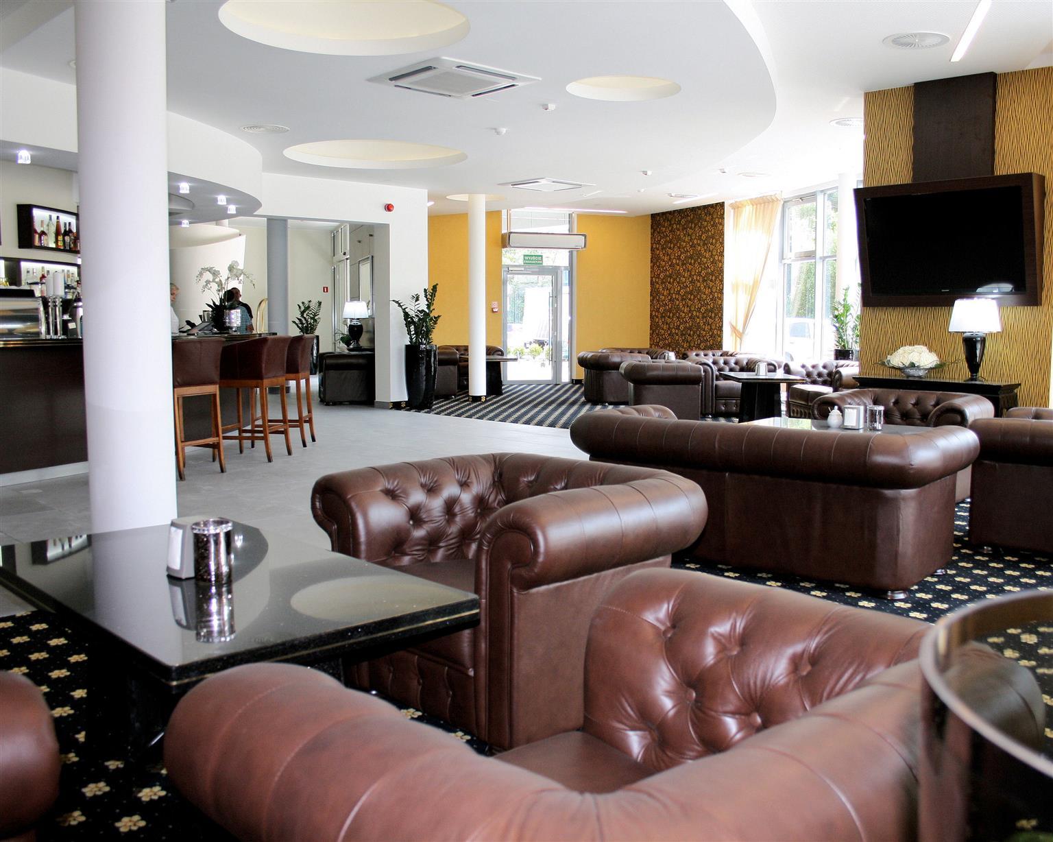 Hotel Business Faltom Gdynia Rahmel Exterior foto