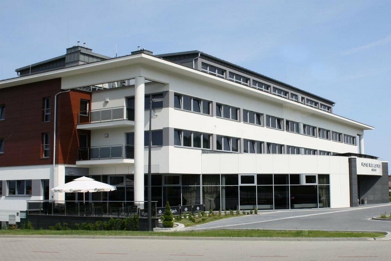 Hotel Business Faltom Gdynia Rahmel Exterior foto